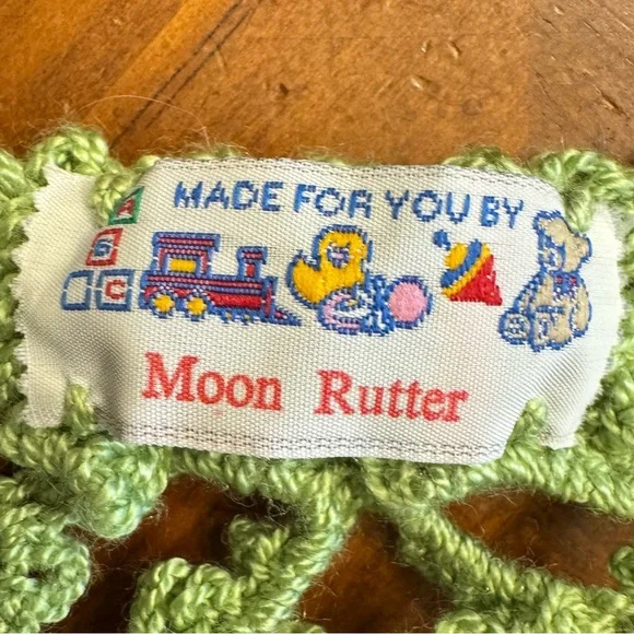 Vintage Hand Crochet Knit Vest Women’s Medium Green Sweater Sleeveless Boho - Picture 14 of 16